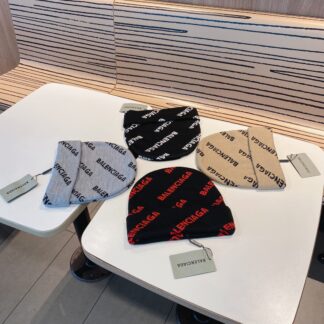 Balenciaga autumn and winter new letter warm knitted hat