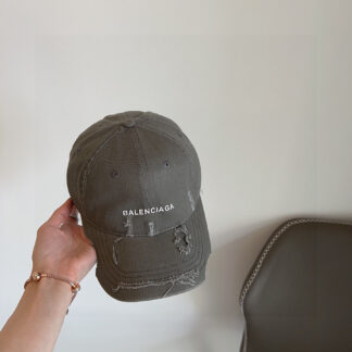 Balenciaga new irregular old style baseball cap