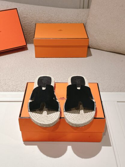 Hermès black spring and summer comfortable and fashionable straw slippers