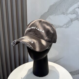 Balenciaga new washed baseball cap