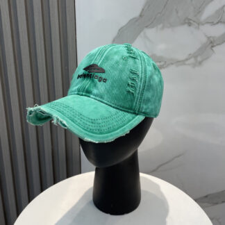 Balenciaga Spring New Hole Casual Baseball Cap