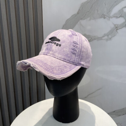 Balenciaga Spring New Hole Casual Baseball Cap