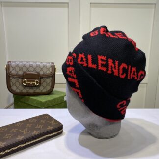 Balenciaga simple and elegant wool hat