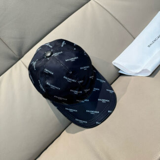 Balenciaga Classic Lightweight Breathable Baseball Cap