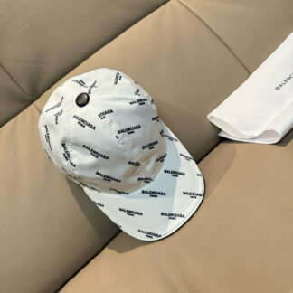 Balenciaga classic lightweight breathable baseball cap