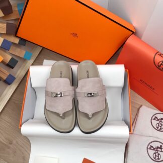 Hermès Spring and Summer New Comfortable Gray Pink Slippers