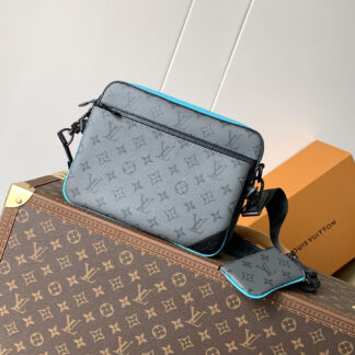 Louis Vuitton M11648 Men's Three-piece Trio Messenger Bag