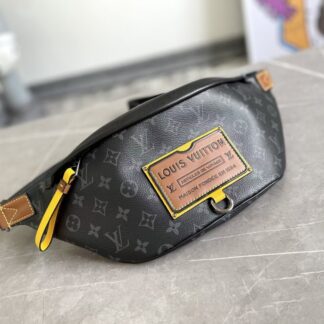 Louis Vuitton M45220 Discovery Waist Bag