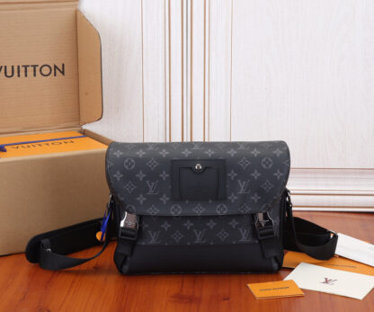 Louis Vuitton Messenger PM Voyager Small Messenger Bag