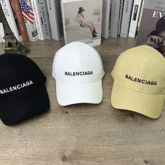 Balenciaga classic lettering embroidered baseball cap