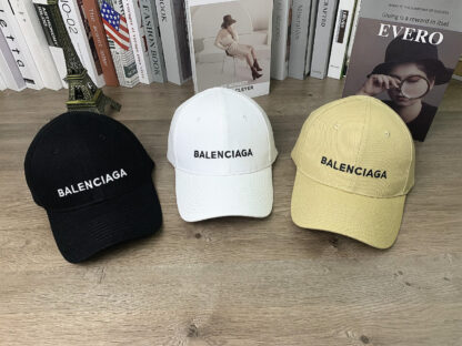 Balenciaga classic lettering embroidered baseball cap
