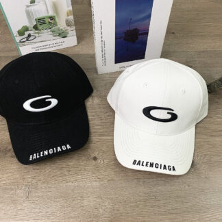Balenciaga men's and women's casual all-match embroidered letters baseball cap