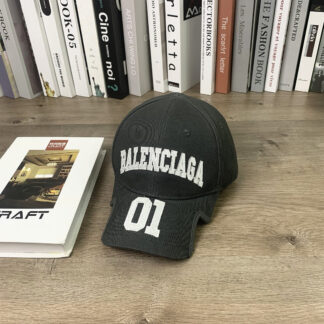 Balenciaga cutaway letter embroidered washed men's and women's casual baseball cap
