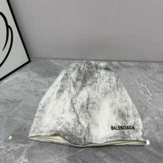 Balenciaga new pile hat