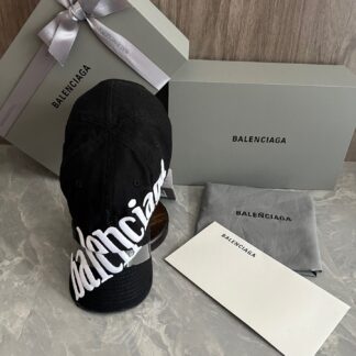 Balenciaga all-match baseball cap