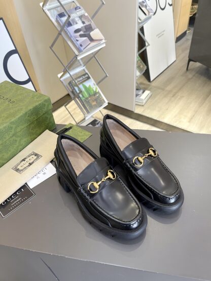 Gucci platform loafers - Image 2