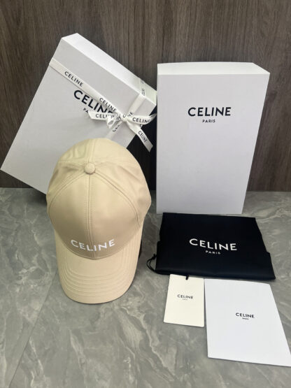 Celine new embroidered fashionable everyday baseball cap