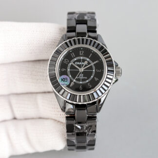 Chanel stylish and exquisite women's watches