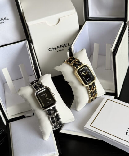 Chanel vintage sugar cube watch - Image 2