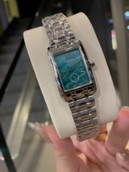 Longines Daizhuoweina series exquisite two and a half needle ladies watch