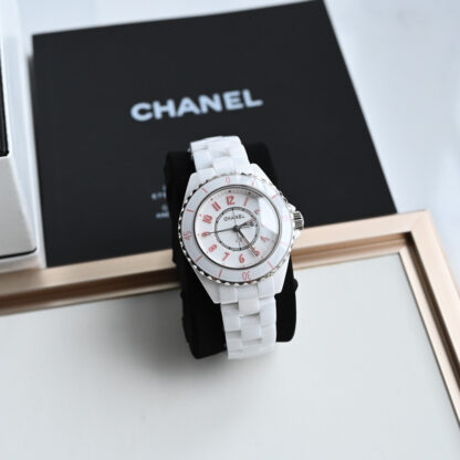 Chanel stylish simple classic watch - Image 2