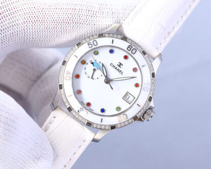 Chanel Fashion Women's Mechanical Watch - Image 2