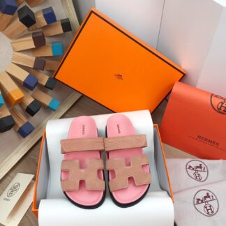 Hermes pink spring and summer new leather slippers