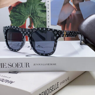 LOUIS VUITTON Fashion Sunglasses