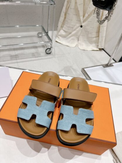 Hermes brown blue spring and summer new leather slippers