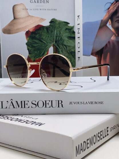 LOUIS VUITTON Fashion Sunglasses