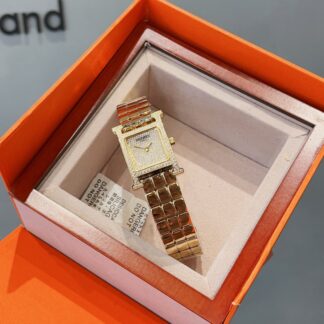 Hermes Square Dial Fashionable Temperament Watch