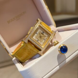 Hermes Square Dial Elegant Watch