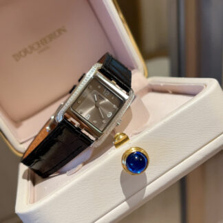 Hermes elegant square dial diamond exquisite watch