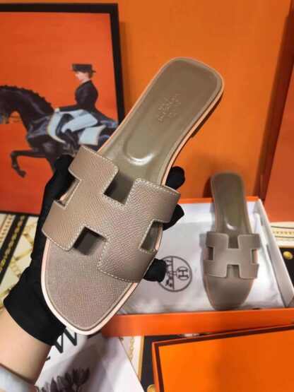 Hermès Grey Apricot Palm Pattern Cowhide Handmade Slippers