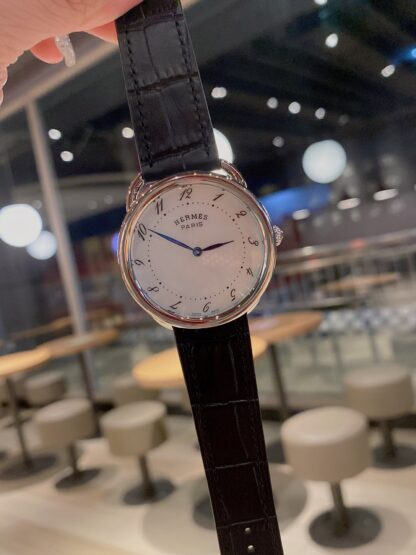 Hermes stylish quartz watch