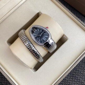 Bulgari classic exquisite snake watch