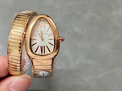 Bulgari Snake Classic Delicate and Exquisite Watch