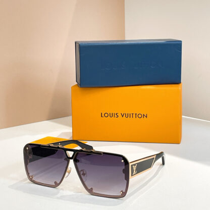 LOUIS VUITTON Fashion Sunglasses