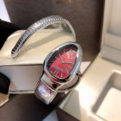 Bulgari Snake Classic Delicate and Exquisite Watch
