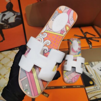 Hermès white floral foot pad handmade slippers