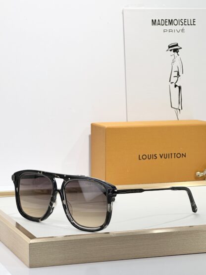 LOUIS VUITTON Fashion Sunglasses