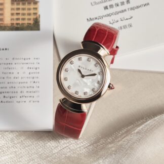 Bulgari elegant and exquisite watches
