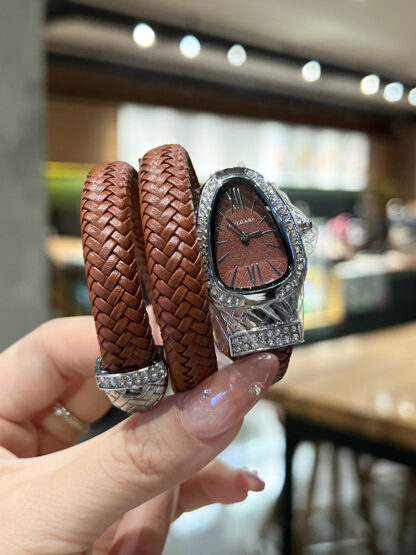 Bulgari Extraordinary Fashion Charm Snake Watch
