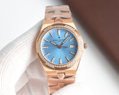 Vacheron Constantin exquisite diamond-set quartz watch