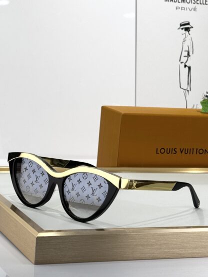 LOUIS VUITTON Fashion Sunglasses