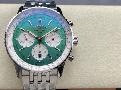 Breitling Navitimer