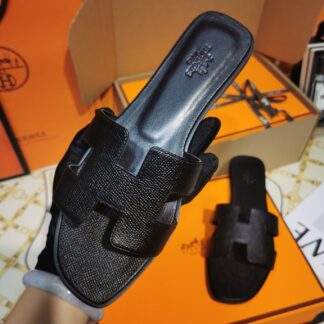 Hermès Palm Print Black Leather Slippers