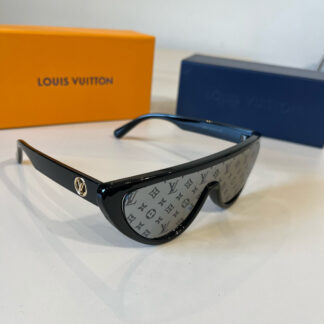 LOUIS VUITTON Fashion Sunglasses