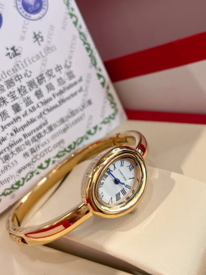 Cartier vintage low-key elegant watch