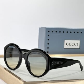 Gucci fashion sunglasses